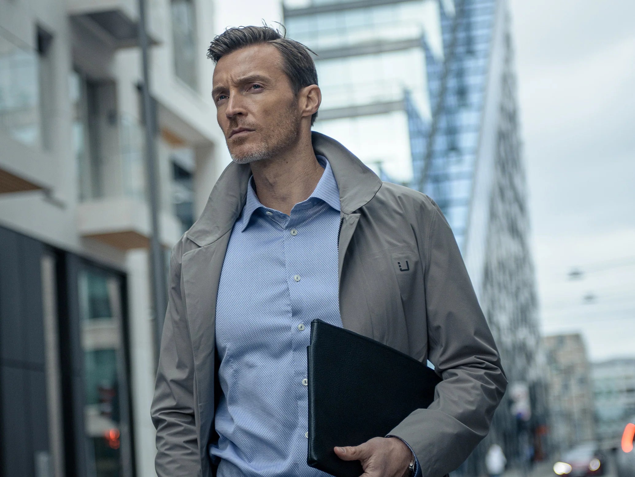 UBR Sky Fall Raincoat - Sand