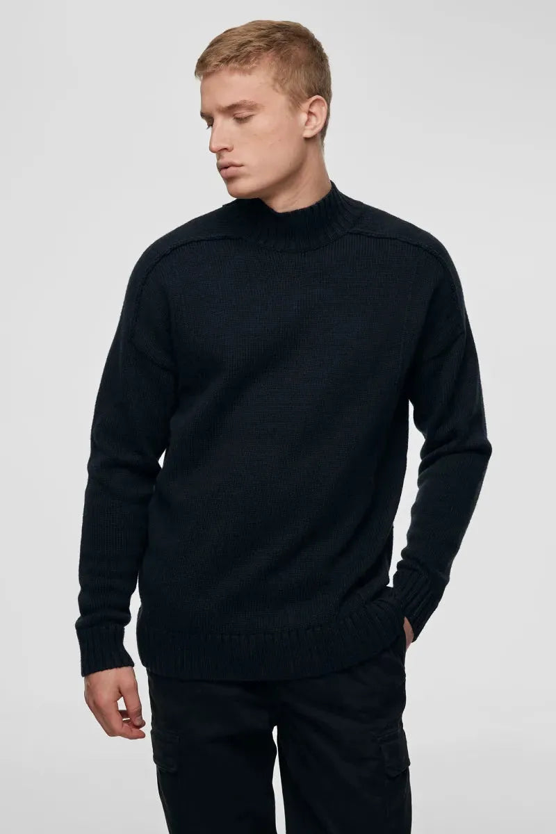 Genti Koltrui - Zwart