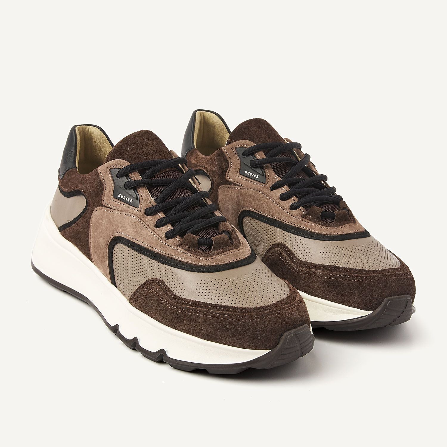 Nubikk Schoenen - Bruin